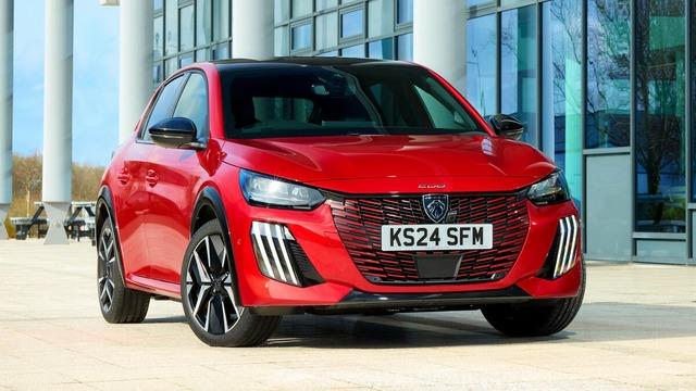 Peugeot'tan Açıklama Geldi: Benzinli 208'in Üretimi Devam Edecek mi? haber gorsel 20260721070022