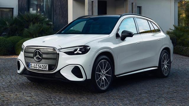 Türkiye’ye Özel Versiyonuyla Yollarda: Elektrikli Mercedes-Benz GLC 200 AMG Satışa Çıktı! haber gorsel 20260812110024