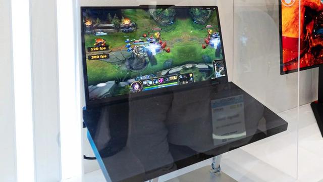Samsung, Dünyanın İlk 16 inç 300 Hz OLED Ekranını Tanıttı haber gorsel 20260824010014