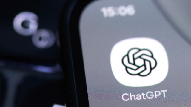 ChatGPT'de Artık Geçici Sohbetleri Kaydedebileceksiniz haber gorsel 20260828060014